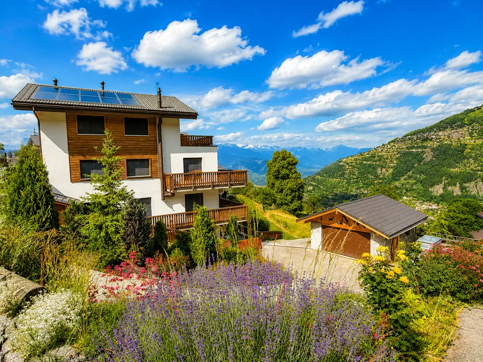 Magnifique attique avec terrasse et vue panoramique