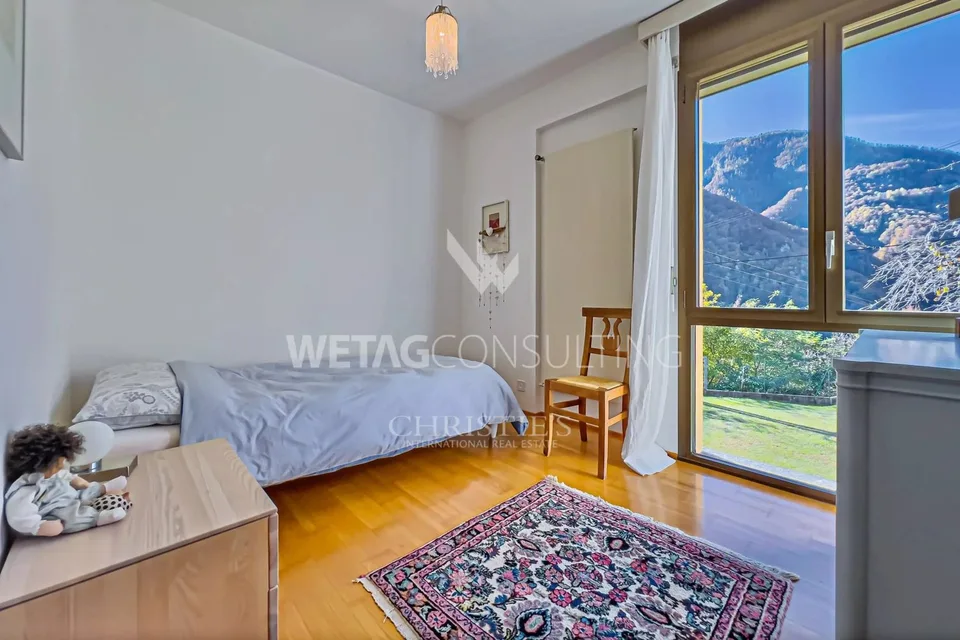 Villa elegante & moderna con piscina interna in vendita a Crana, ideale anche come seconda casa – foto 8 di 13
