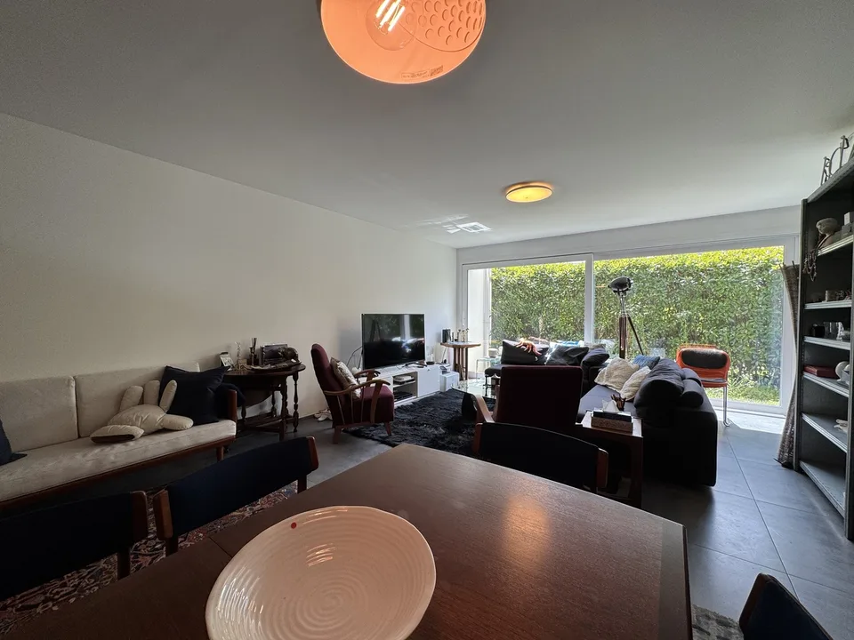4.5 Zimmer neu mit Garten