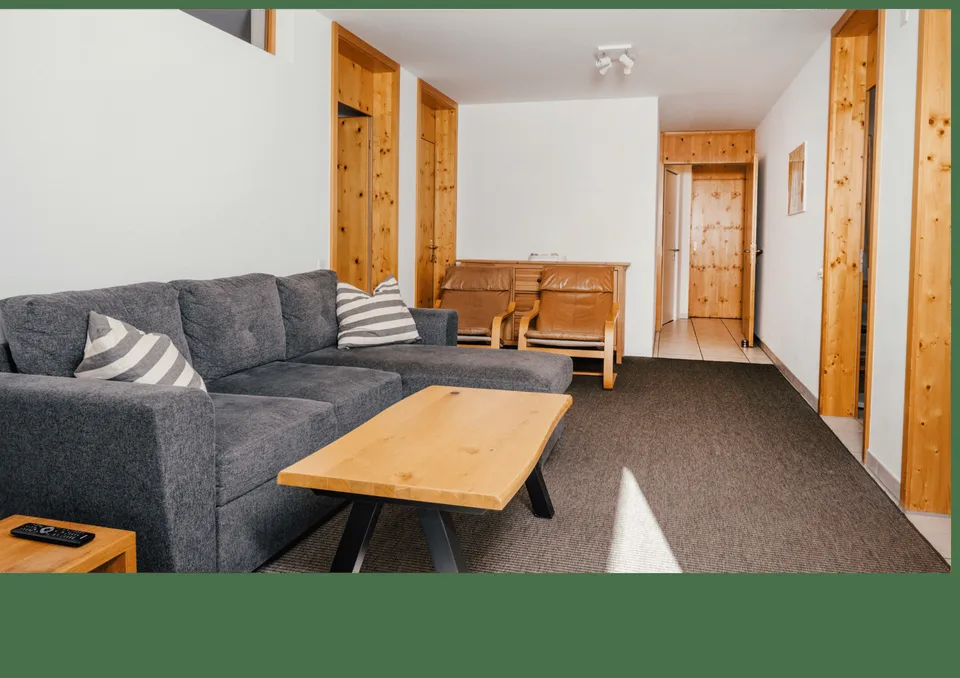 Moderne 3.5-Zimmer-Wohnung mit unverbaubarer Aussicht und sonnigem Sitzplatz – Foto 10 von 18