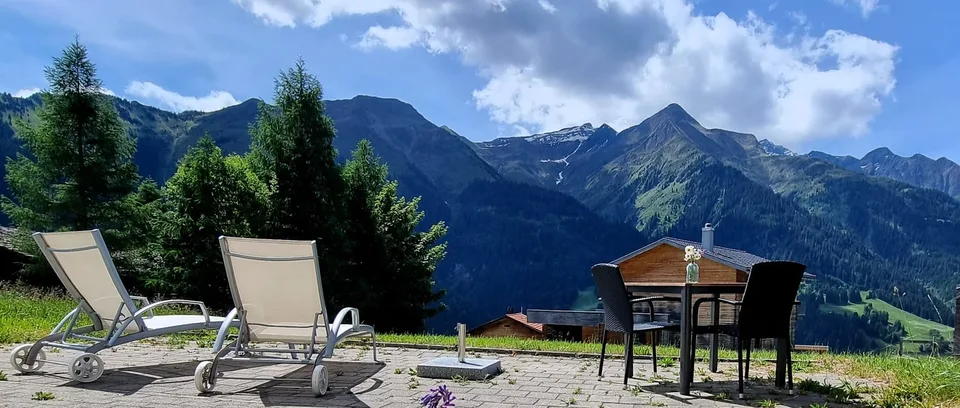 Moderne 3.5-Zimmer-Wohnung mit unverbaubarer Aussicht und sonnigem Sitzplatz – Foto 6 von 18
