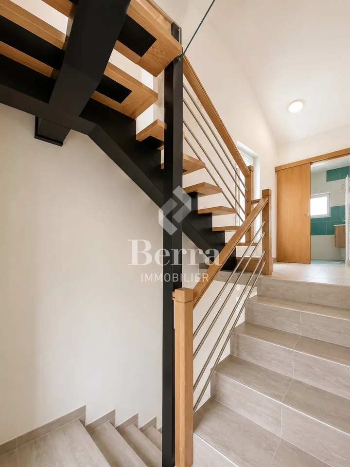 Casa indipendente di 4,5 locali con annesso – foto 11 di 13