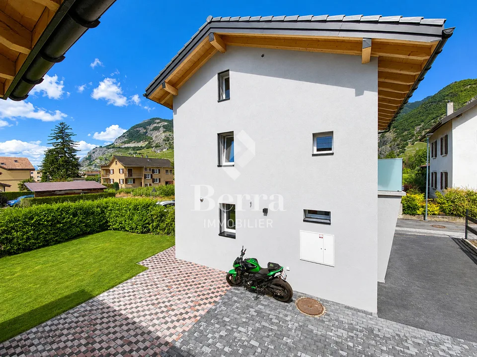 Maison individuelle de 4,5 pièces avec annexe
