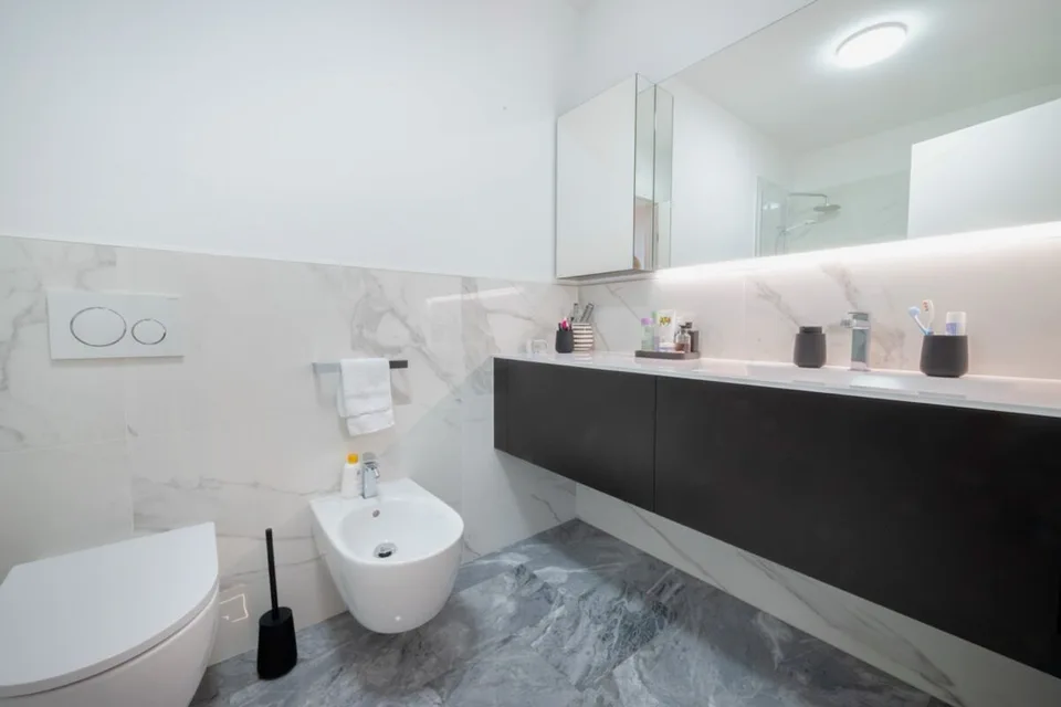Elegante maisonnette avec double jardin à Montagnola – photo 13 sur 14