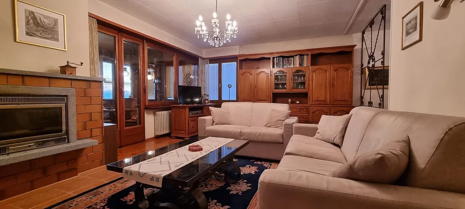 LARGE TWO-FAMILY HOUSE LOCATED IN A RESIDENTIAL, SUNNY AND QUIET SETTING – photo 9 of 13