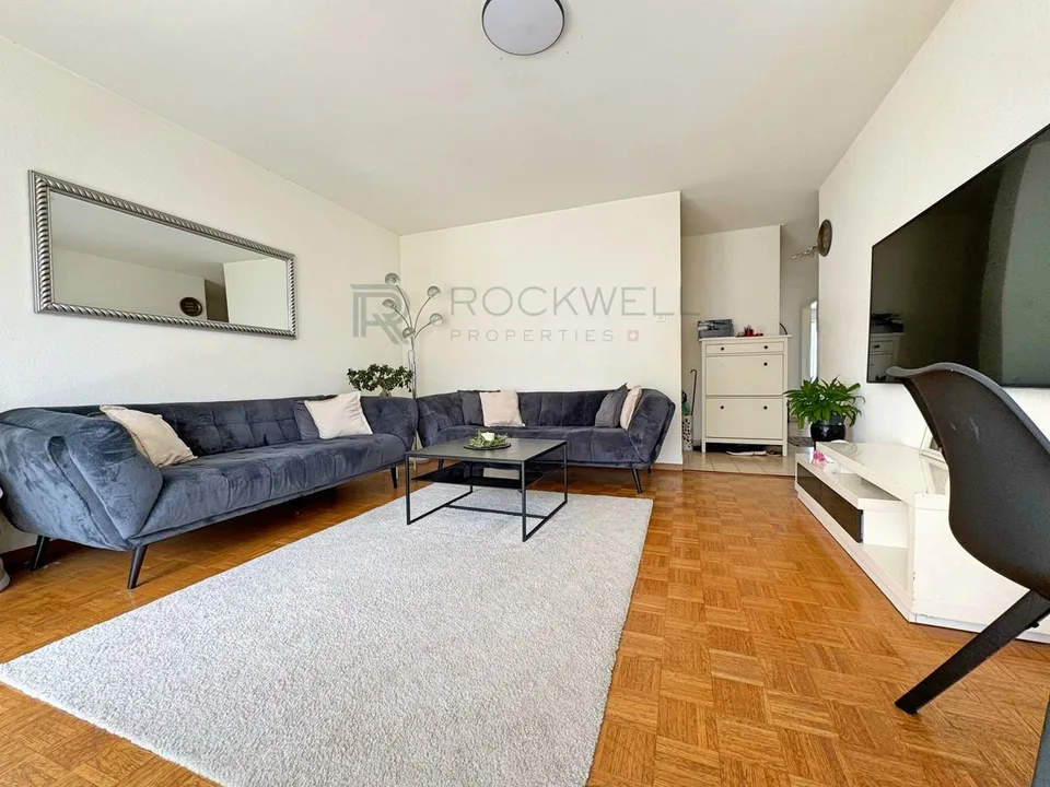 Centro di Yverdon - Appartamento di 3,5 locali con parcheggio esterno