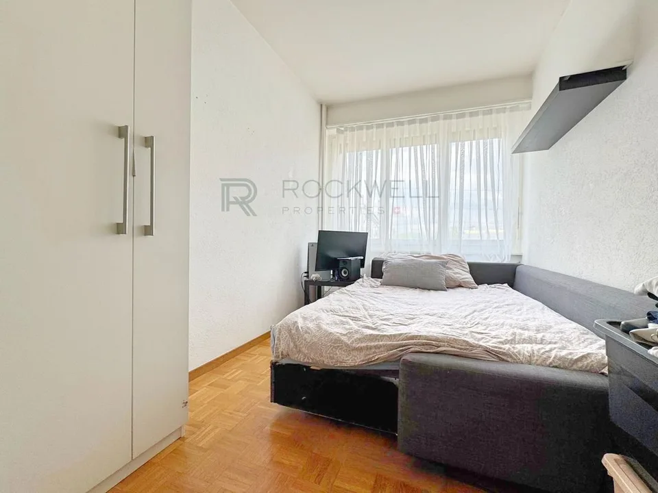 Centro di Yverdon - Appartamento di 3,5 locali con parcheggio esterno