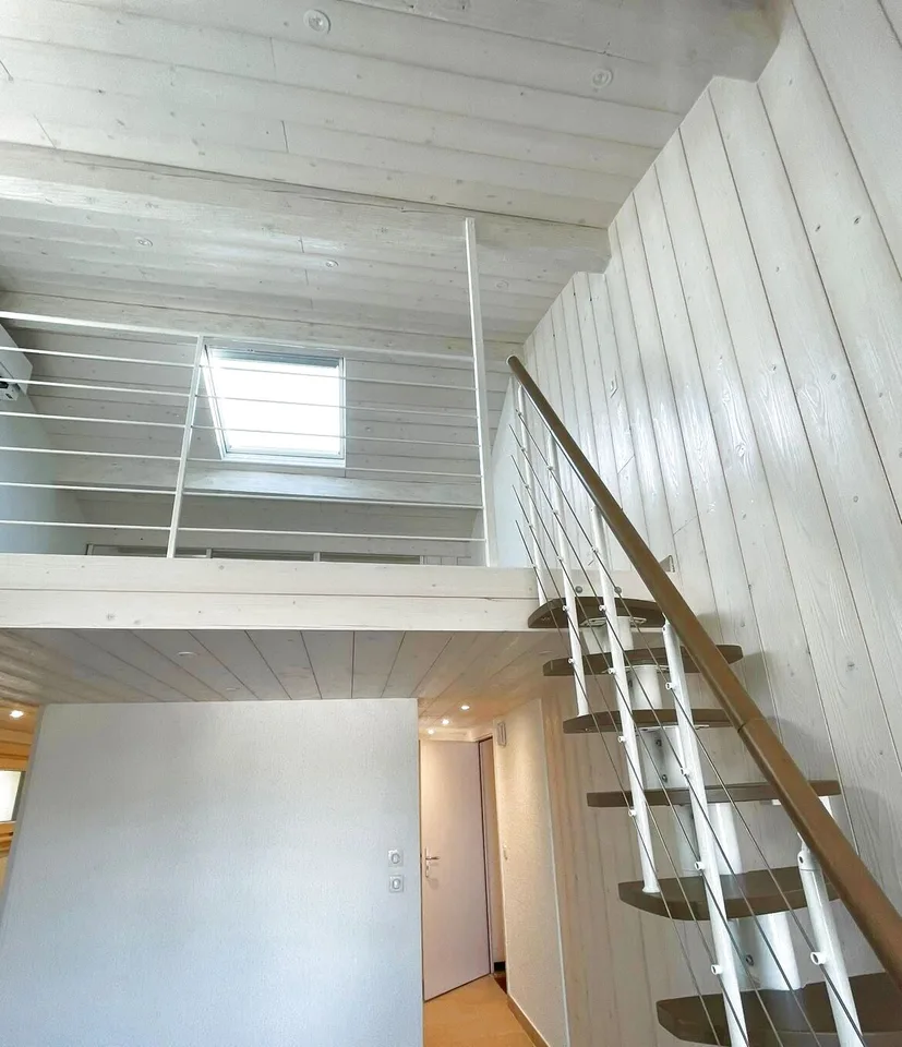 Duplex mansardato ristrutturato a Port Ripaille – foto 6 di 13