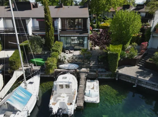 Duplex mansardato ristrutturato a Port Ripaille