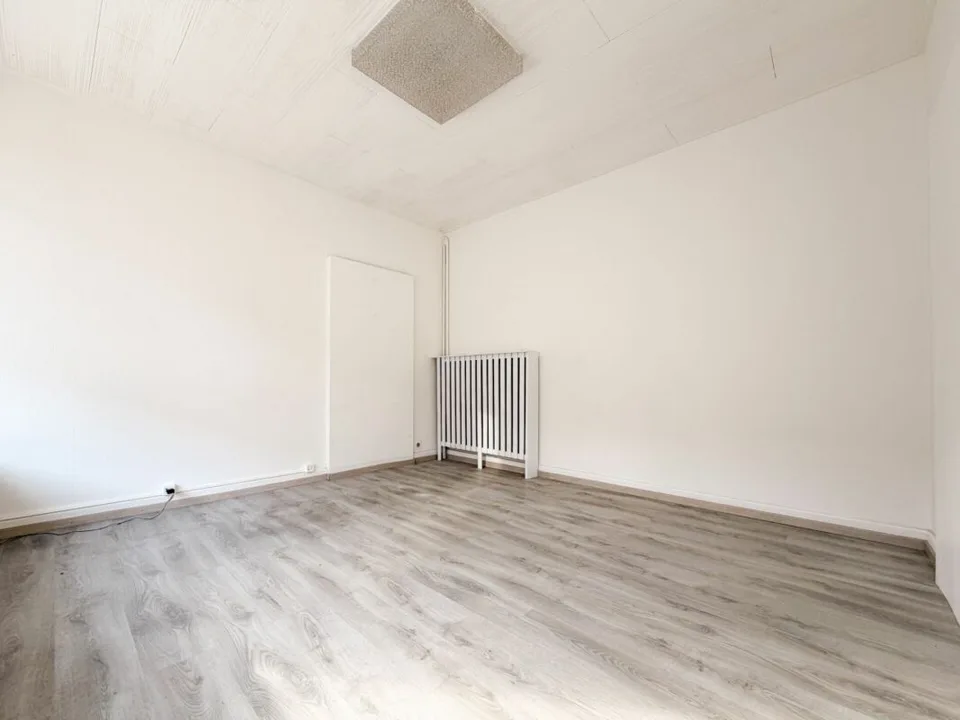 Immeuble de rendement au coeur de Saxon – photo 9 sur 13