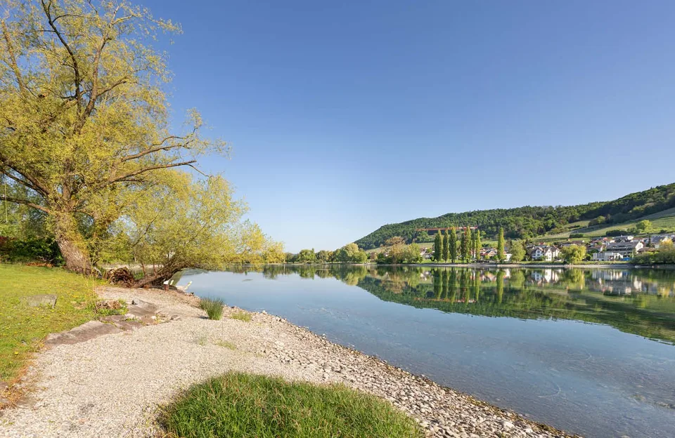 Historisches Anwesen mit Rheinanstoss und Weitblick