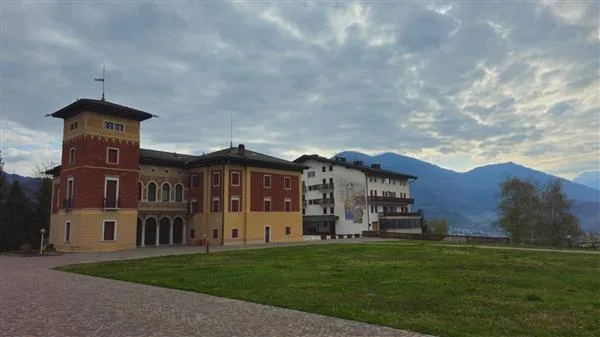 Pergine Valsugana: Albergo