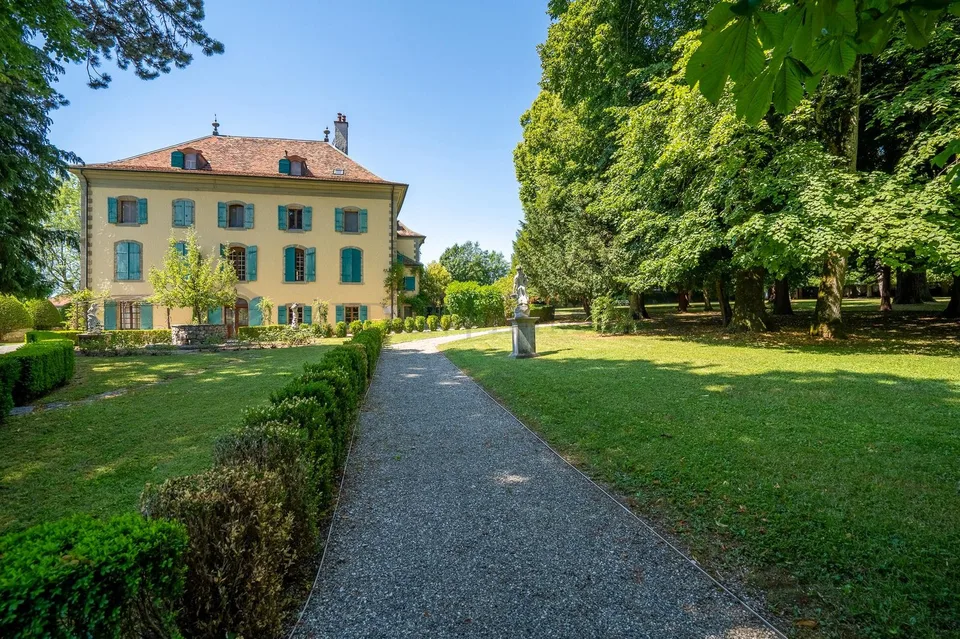 Bello appartamento di 7 locali in una residenza di charme