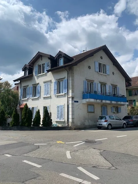 2525 Le Landeron/NE Vente d’un immeuble de 3 appartements et 1 bureau