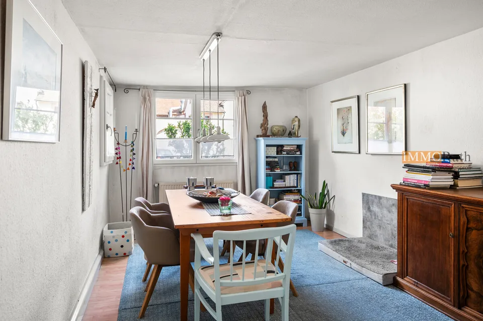 IMMORath.de - 5-Zimmer Doppelhaushälfte mit Innenhof – Foto 10 von 13