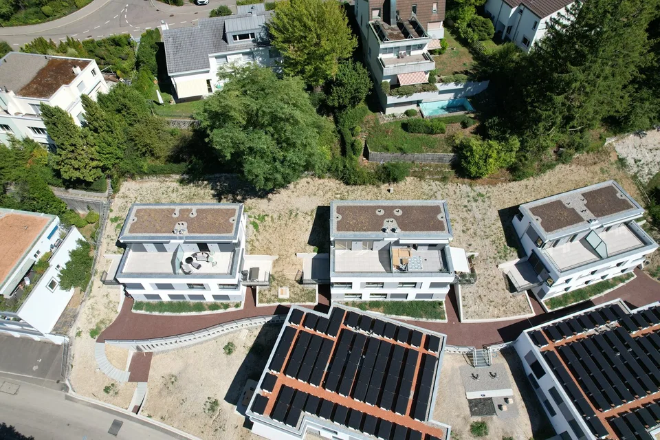 4.5-Zimmer-Doppeleinfamilienhaus an einzigartiger Hanglage – Foto 4 von 39