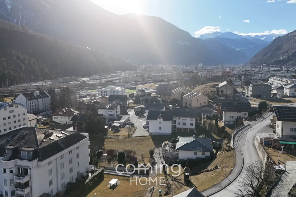 Tre lotti edificabili a Naters - posizione soleggiata a sud con vista sulla montagna e potenziale per la costruzione di abitazioni