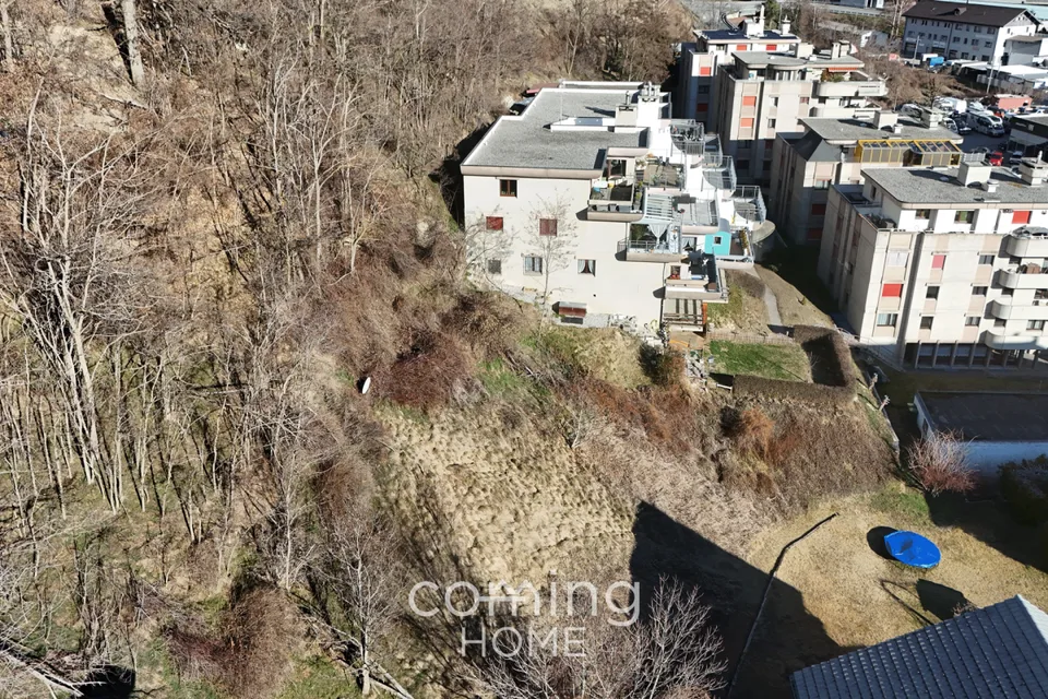 Tre lotti edificabili a Naters - posizione soleggiata a sud con vista sulla montagna e potenziale per la costruzione di abitazioni