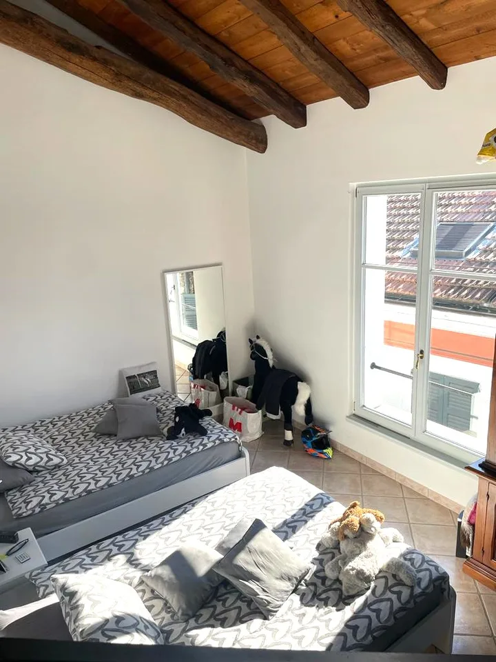 Mendrisio, stupendo duplex mansardato di 4.5 locali