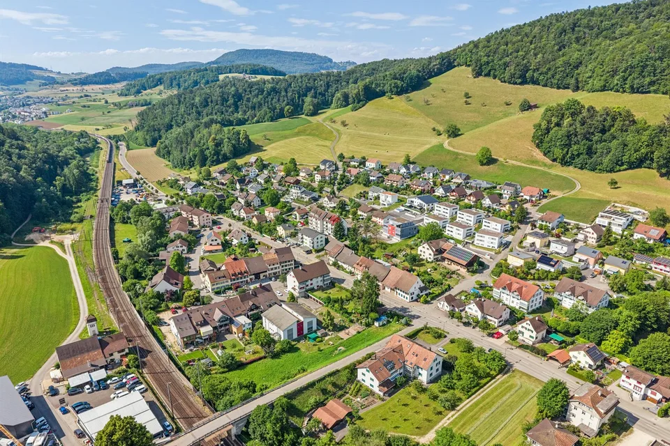 1'715 m² Entwicklungsareal - bereit für Ihre Vision!