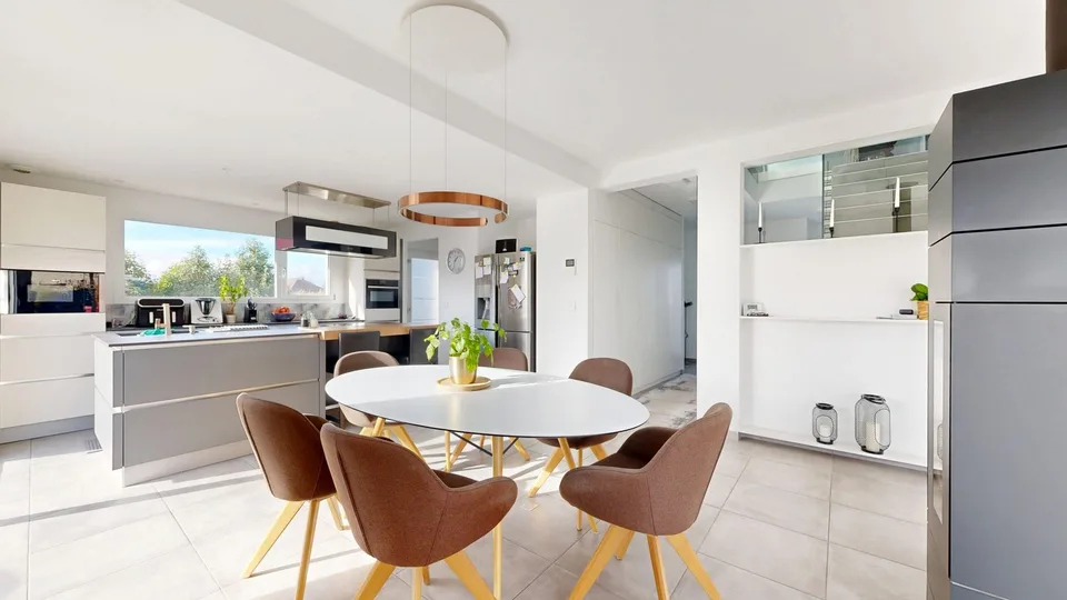 Zeitgemäßes, vernetztes Einfamilienhaus – Foto 7 von 30