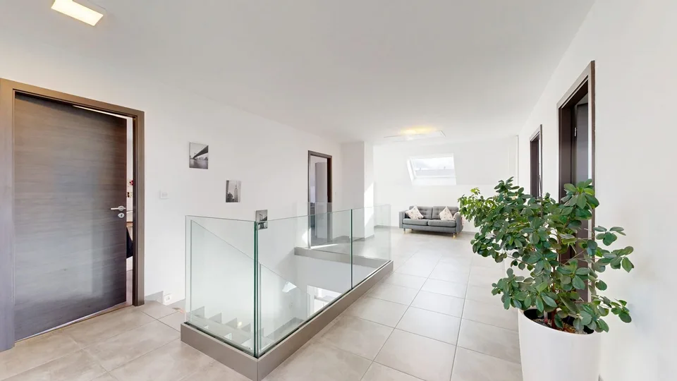 Zeitgemäßes, vernetztes Einfamilienhaus – Foto 14 von 30
