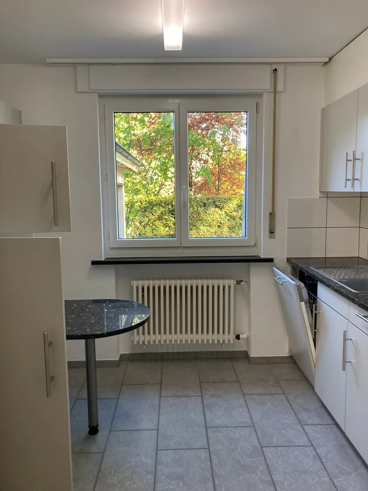 Casa a due famiglie in una posizione tranquilla