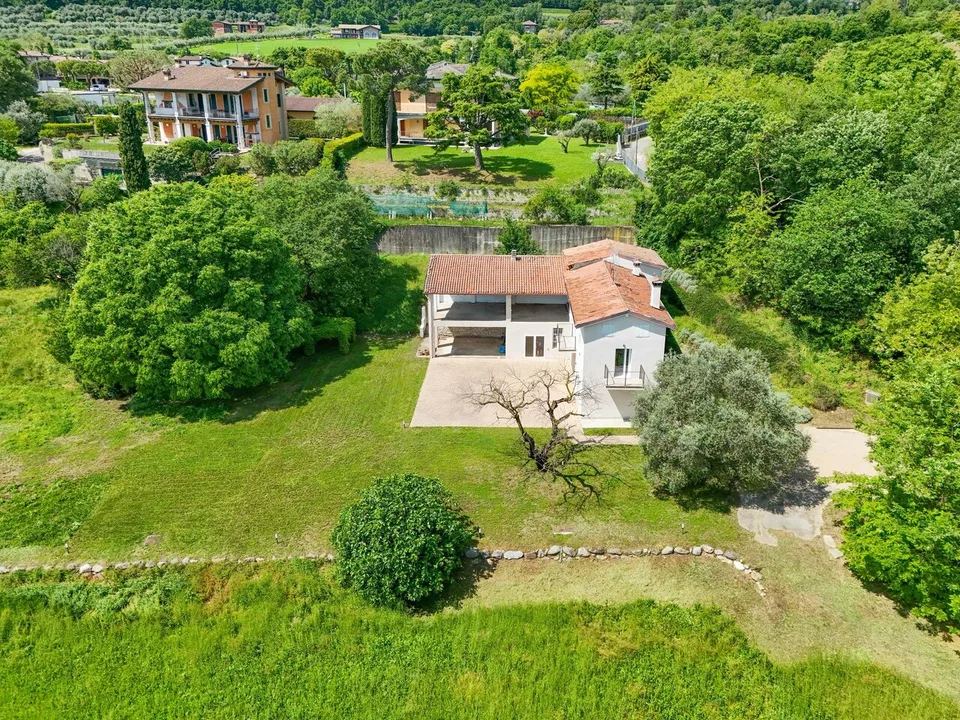 Affascinante Villa nel Cuore della Natura