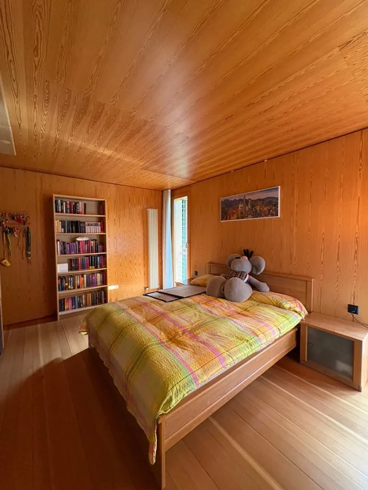 Casa di design in legno immersa nel verde – foto 23 di 29