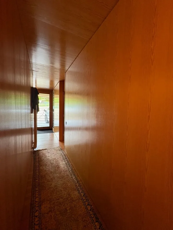 Design-Holzhaus im Grünen