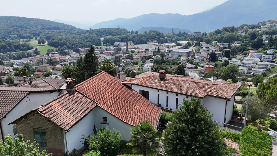 Building plot with beautiful view and sunny, existing house to be demolished – photo 6 of 6
