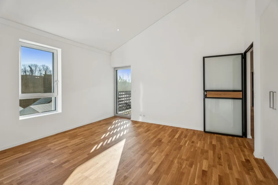 Elegante duplex di 5.5 locali con soppalco e ascensore privato