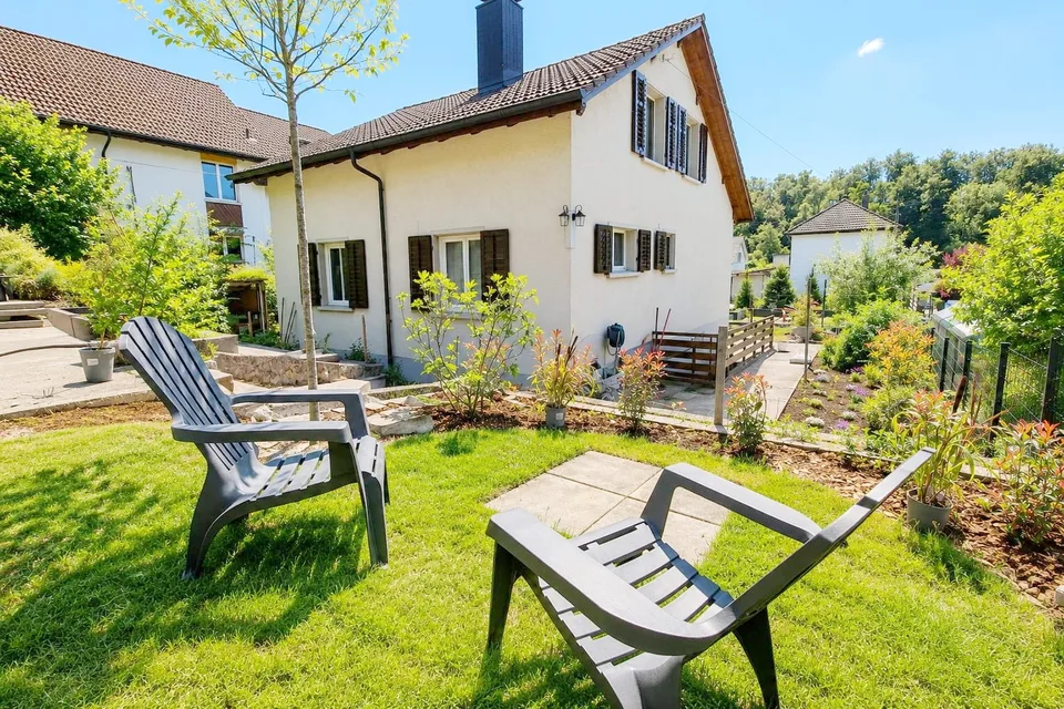 Charmantes EFH mit grossem Umschwung, Gartenhaus und Garage, an ruhiger Lage in Niederlenz – Foto 14 von 22