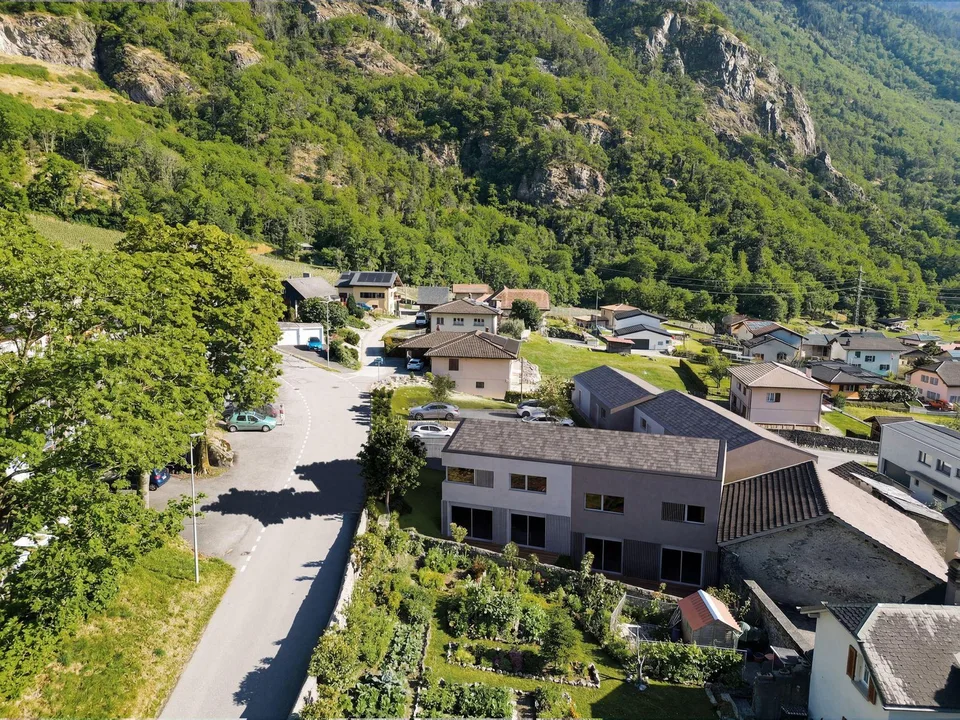 Neue Werbung "Les Hauts de Collonges": 6 moderne Reihenhäuser mit 4,5 Zimmern