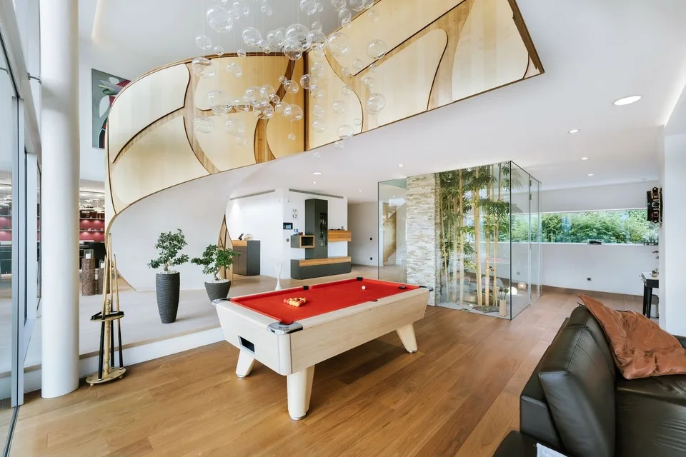 Important price reduction, Where luxury is discreet, and beauty becomes evident – photo 7 of 12