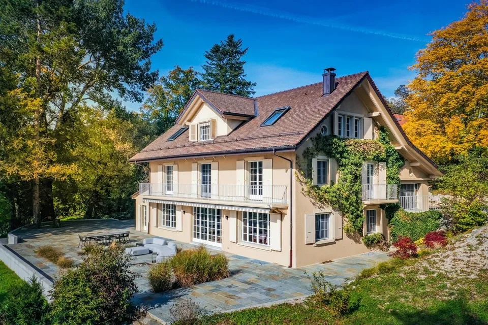 Magnifique propriété avec potentiel de développement