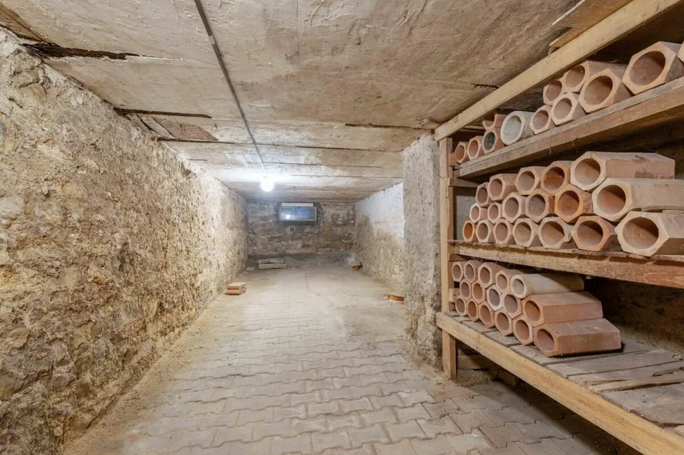 CASA A 3 FAMIGLIE CON RISERVA DI COSTRUZIONE | ABITARE, INVESTIRE O SVILUPPARE – foto 17 di 18