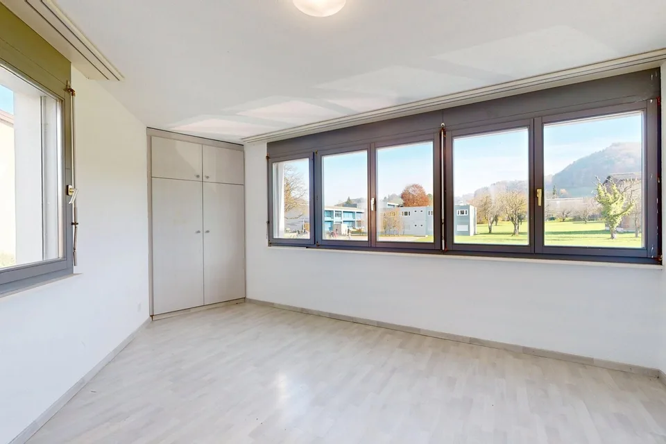Lichtdurchflutetes Wohnen mit Dachterrasse – Foto 8 von 12