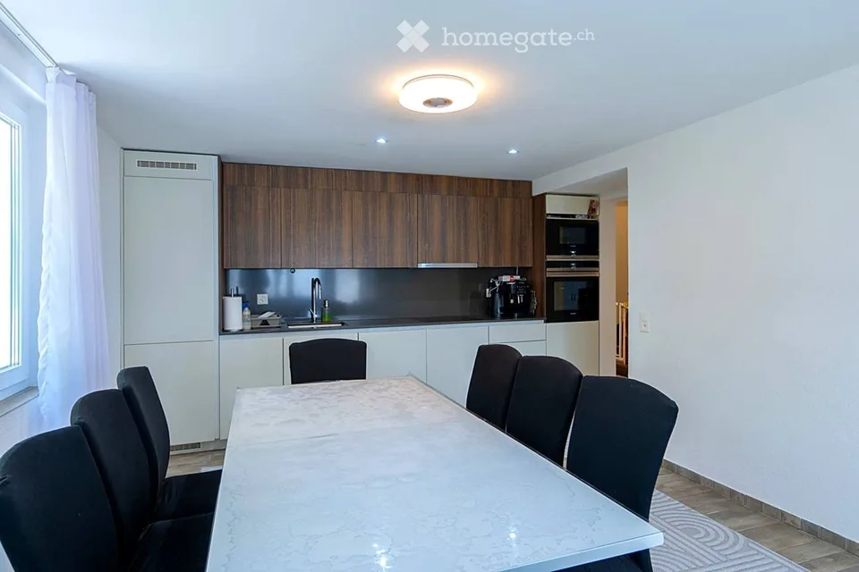 Casa unifamiliare ristrutturata con 345 m² di giardino a Muri AG