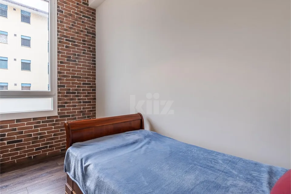Vollständig renovierte Wohnung mit separatem Büro – Foto 9 von 13