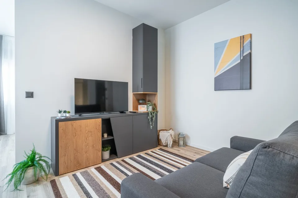 City Pop - Studio Apartments in Basel, next to the train station