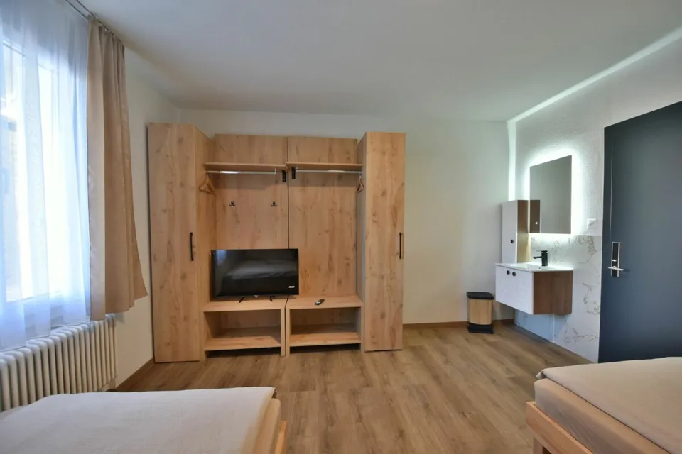 Furnished studio rooms for short-term or long-term rent!