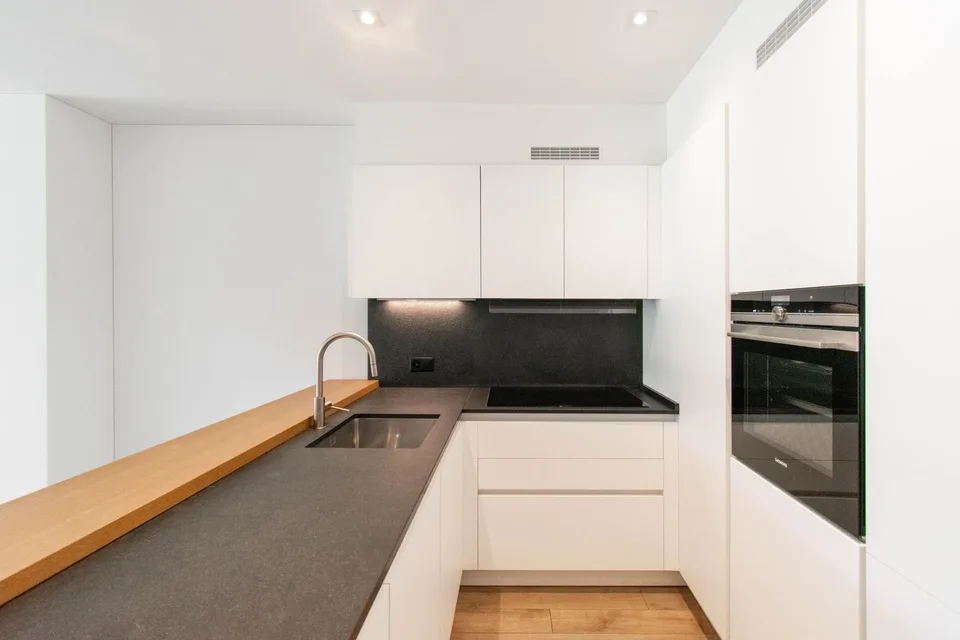 Modern 2.5 room apartment with garden in Massagno