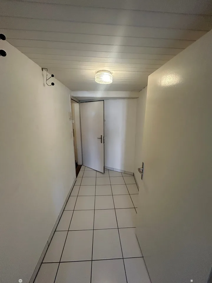 Grand studio au coeur de la vieille ville de Bienne