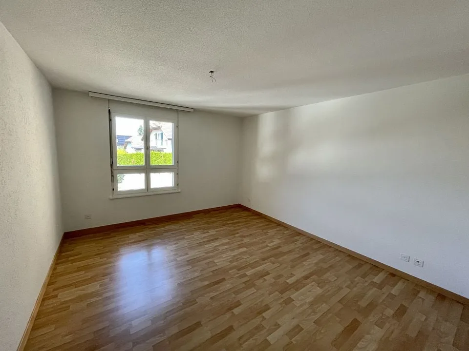 Grand appartement 3 1/2 pièces, 1er étage gauche