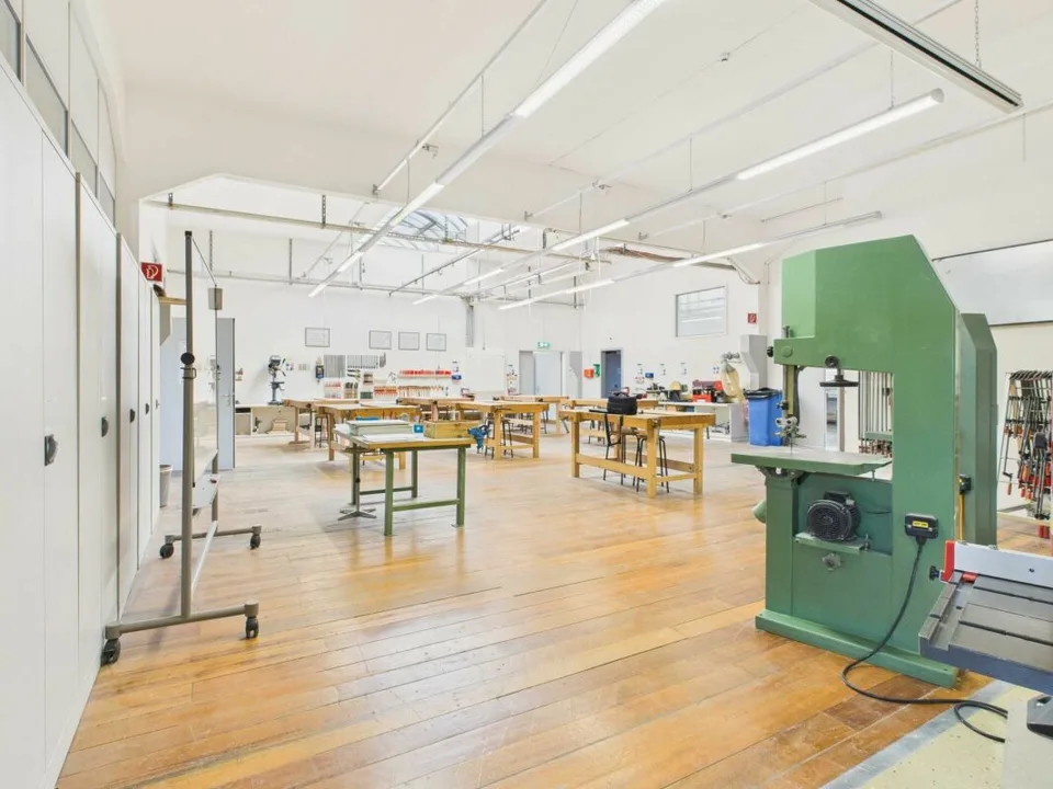 Büro-/Gewerberäume an zentraler Lage