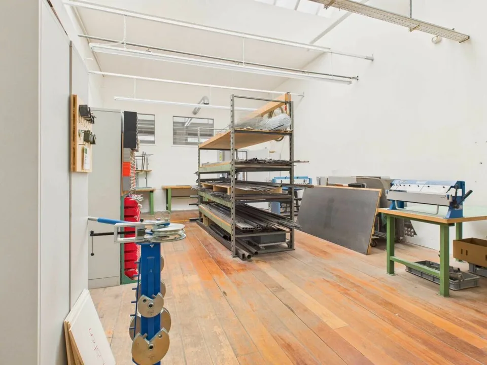 Espaces de Bureau/Commercial en Centre-Ville – photo 7 sur 14