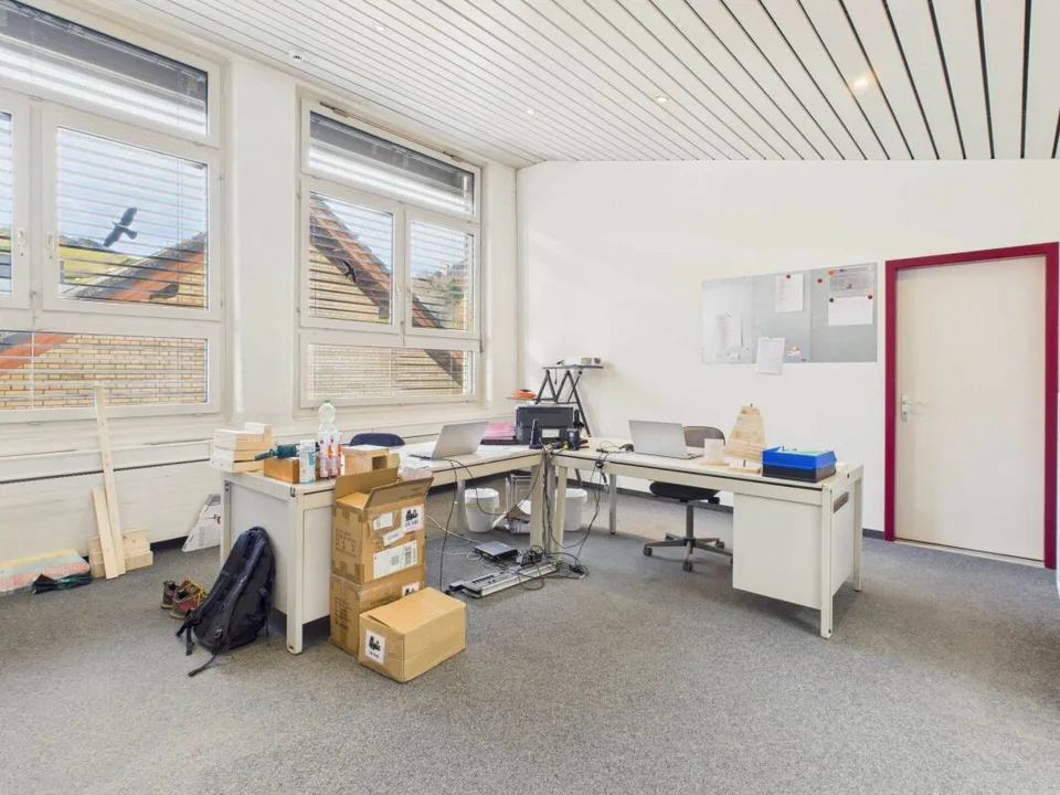 Espaces de Bureau/Commercial en Centre-Ville – photo 10 sur 14
