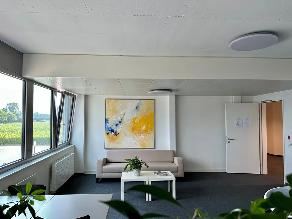 Ufficio moderno ampliato – Affitto all-inclusive con termini flessibili