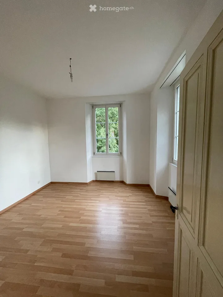 Charmant appartement 3.5 pièces dans un immeuble ancien à Mörel